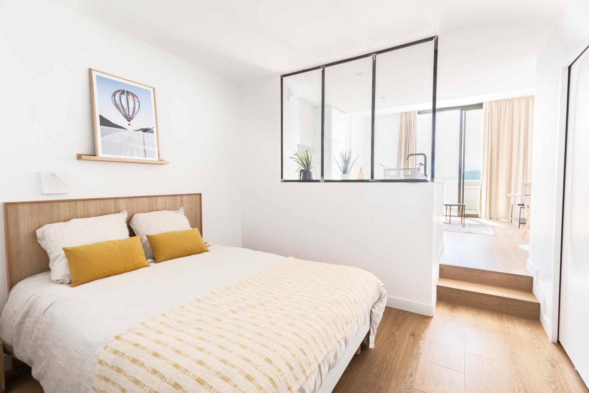 The Babel Community Hotel - Grenoble Bastille Экстерьер фото